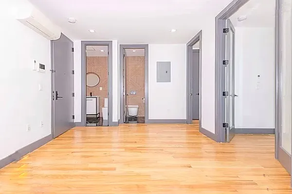 Rented by Sunshine Management Group, LLC | media 5