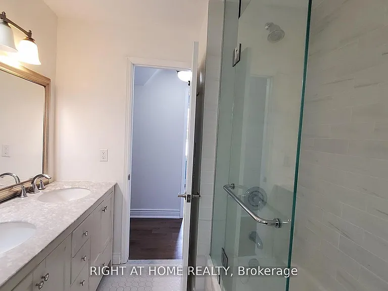 133 Letitia St — Photo 13