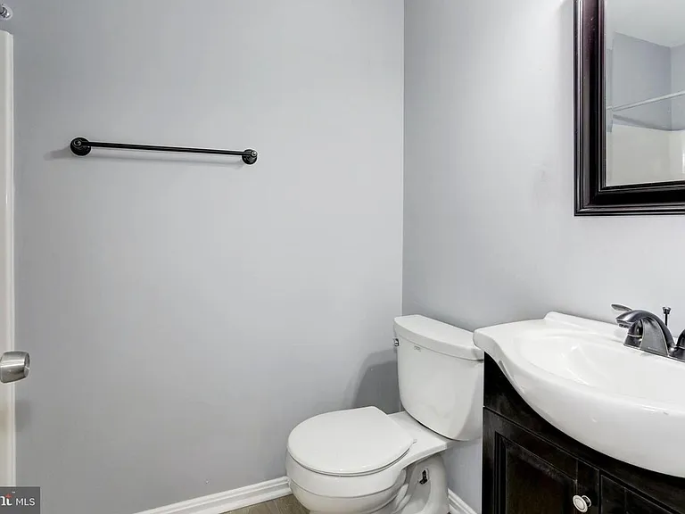 5755 Southern Ave — Photo 17
