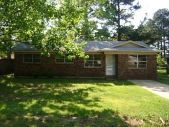 1st image of 1304 Lakeshore Dr