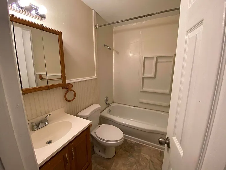 180 W Grantville Rd — Photo 7