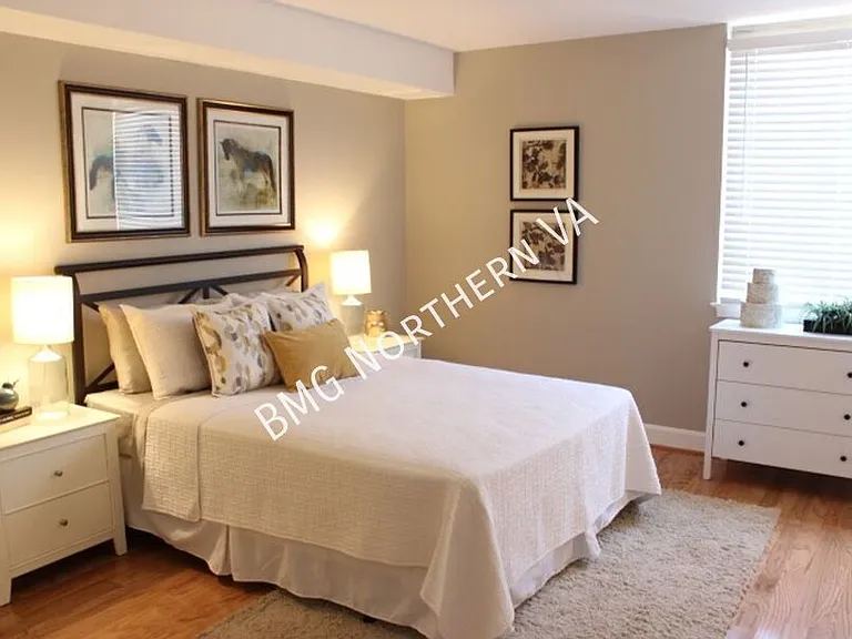1276 N Wayne St #909 — Photo 25