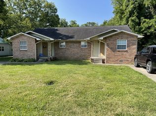 745 E Jeff Davis Hwy, Elkton, KY 42220