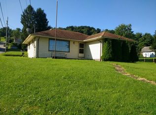 1795 Morris St, Waynesburg, PA 15370