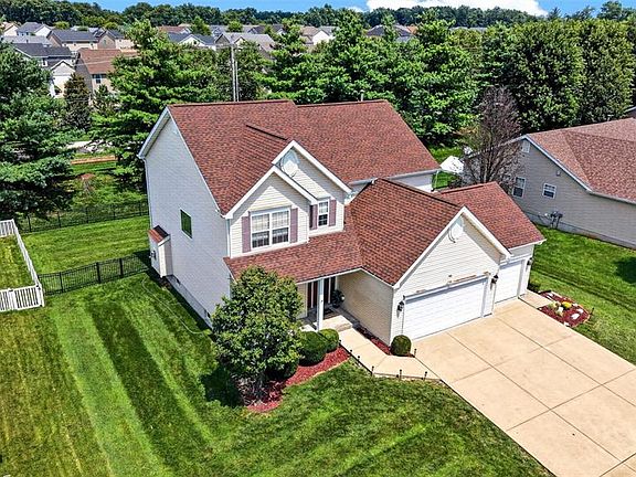 3rd image of 743 Springfield Dr