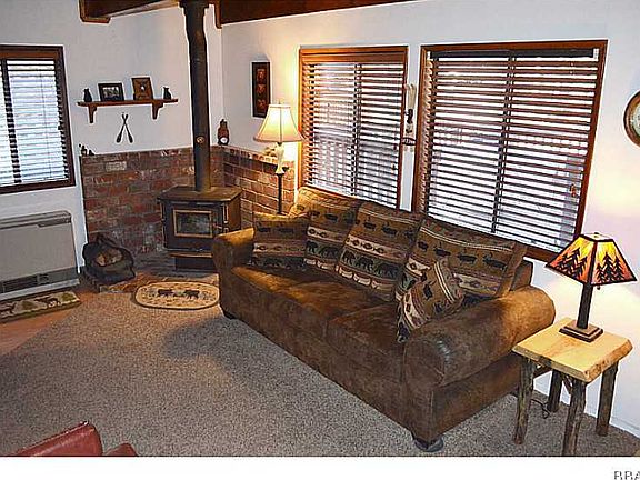 3rd image of 1106 Robinhood Blvd