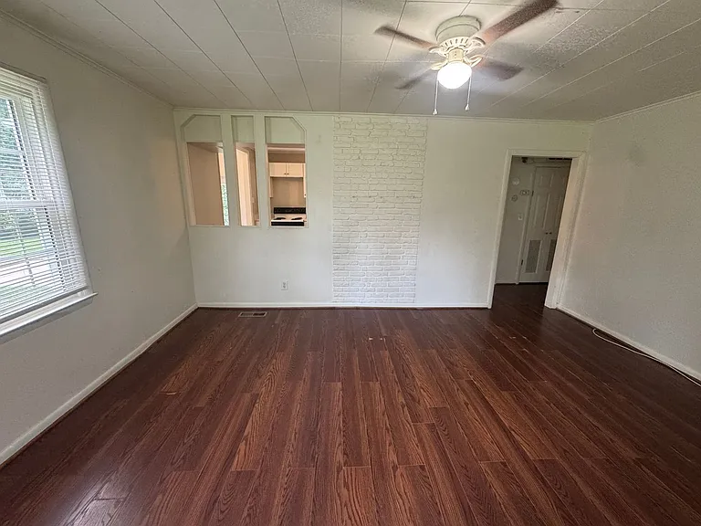 143 Barrett Heights Rd — Photo 12