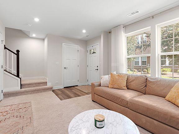 5th image of 10614 Owain Way