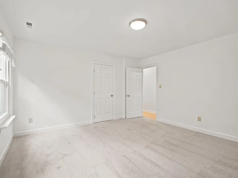4300 Hickory Ridge Dr — Photo 33