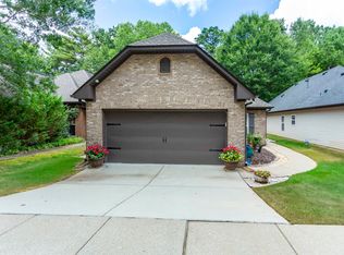 5373 Cottage Cir, Hoover, AL 35226