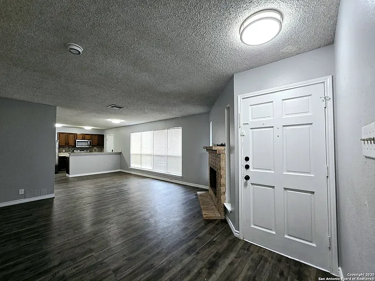 8415 Cranberry Hl #2 — Photo 2