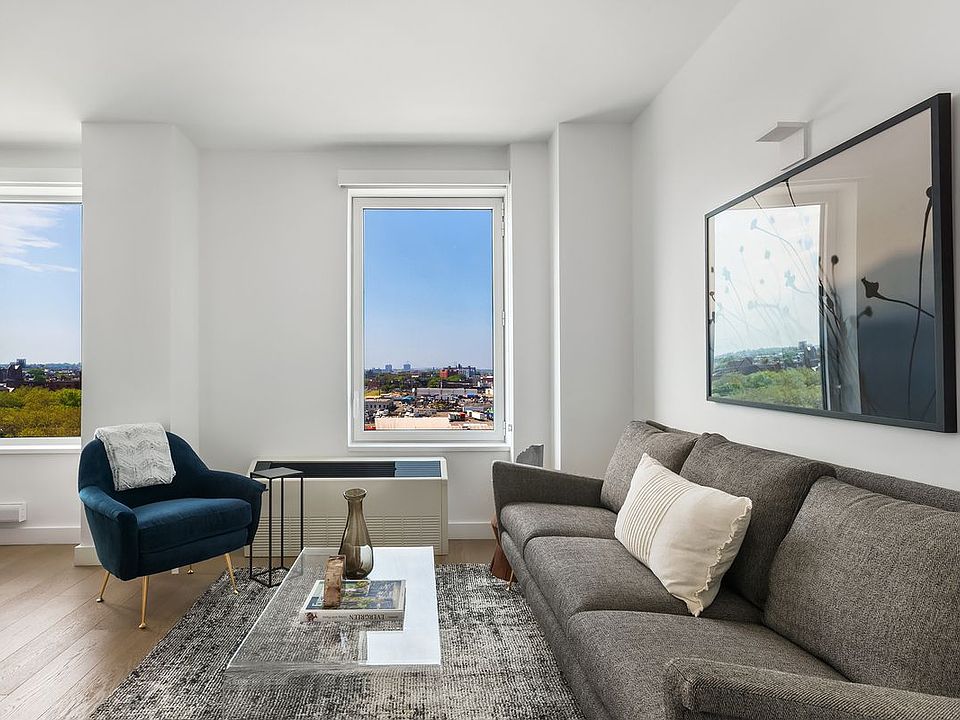 1st image of 15 Bridge Park Dr APT 5F