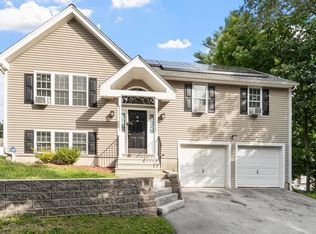 30 2nd St, Worcester, MA 01602