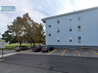 57 John St, Worcester, MA 01609