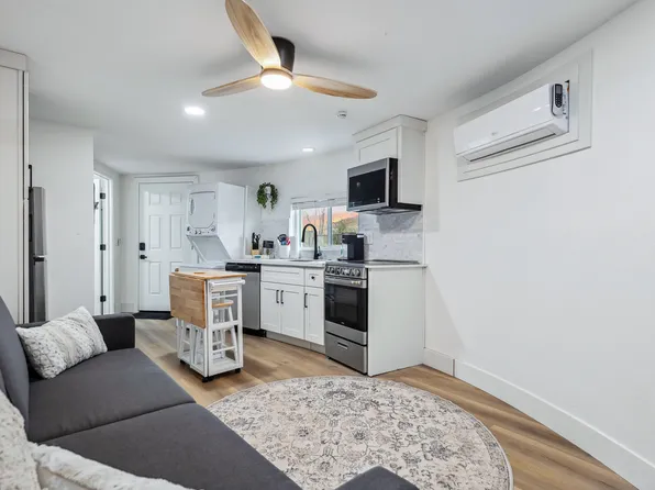 941 Red Rock Rd #D, Lake Havasu City, AZ 86406