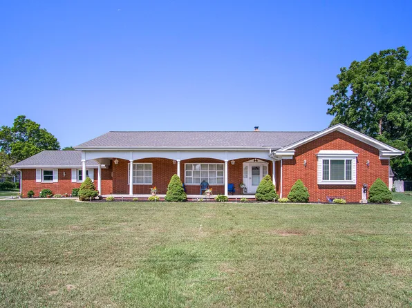 4709 Lisa Ln, Berrien Springs, MI 49103