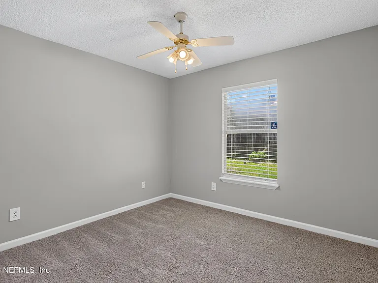 1108 Hidden Cove Cir S — Photo 23