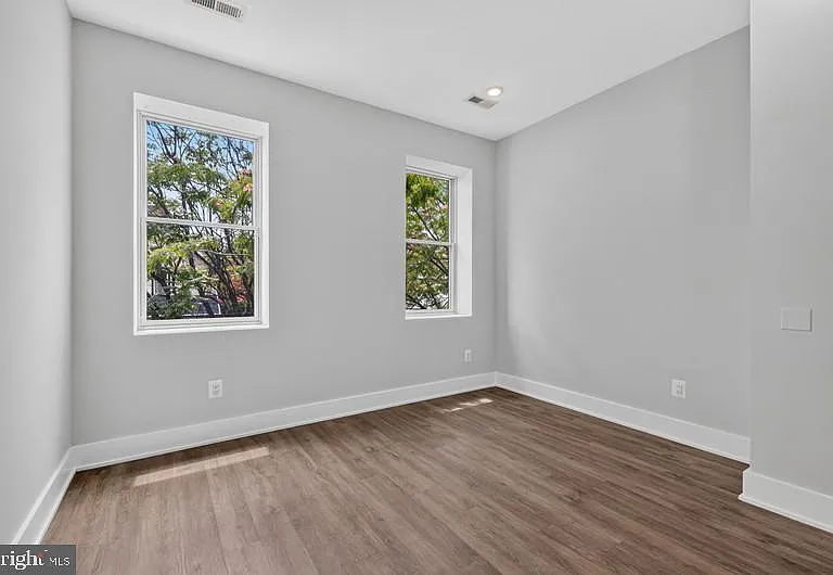 213 Seaton Pl NE #2 — Photo 19