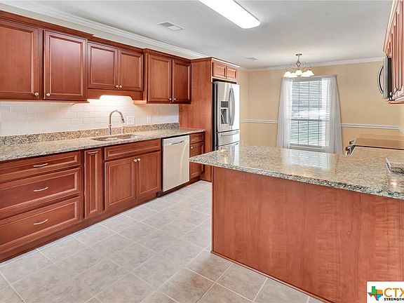 4th image of 604 Quail Creek Dr