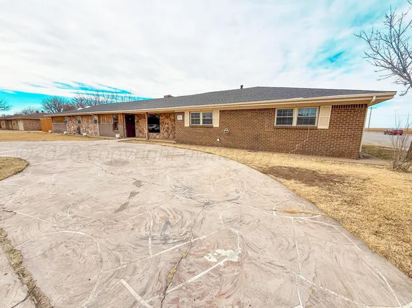 2239 Lynn St, Pampa, TX 79065
