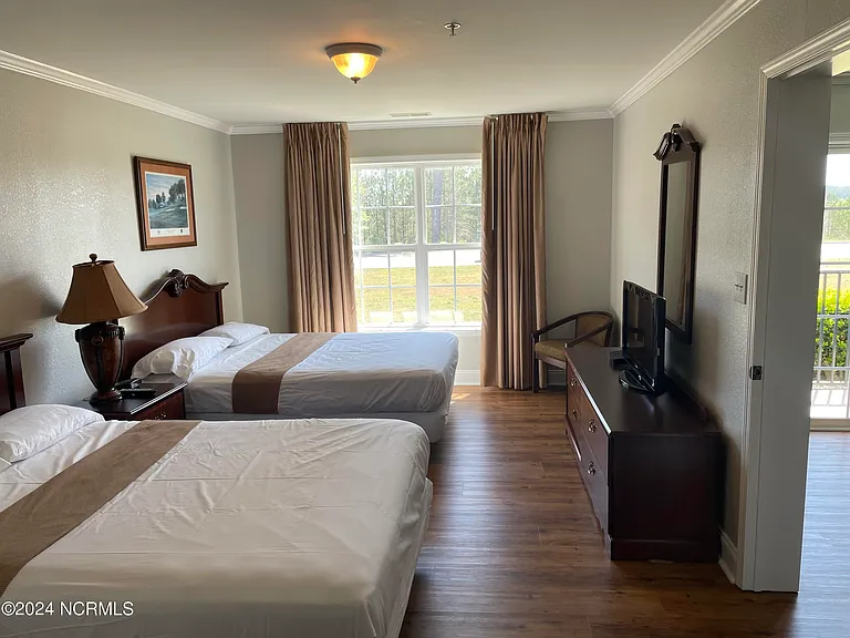 520 Little River Farm Blvd #C100 — Photo 7
