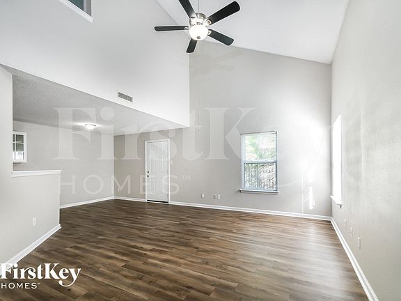 4th image of 16700 Aulton Dr