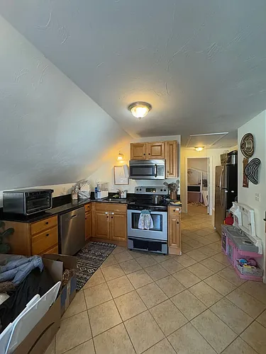 13 Cottage St Photo 1