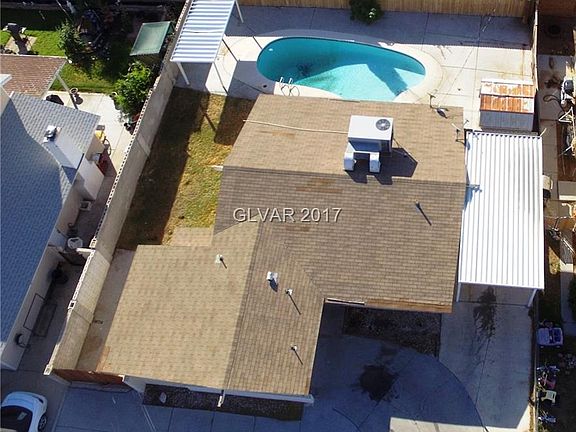 3rd image of 4333 Eugene Ave