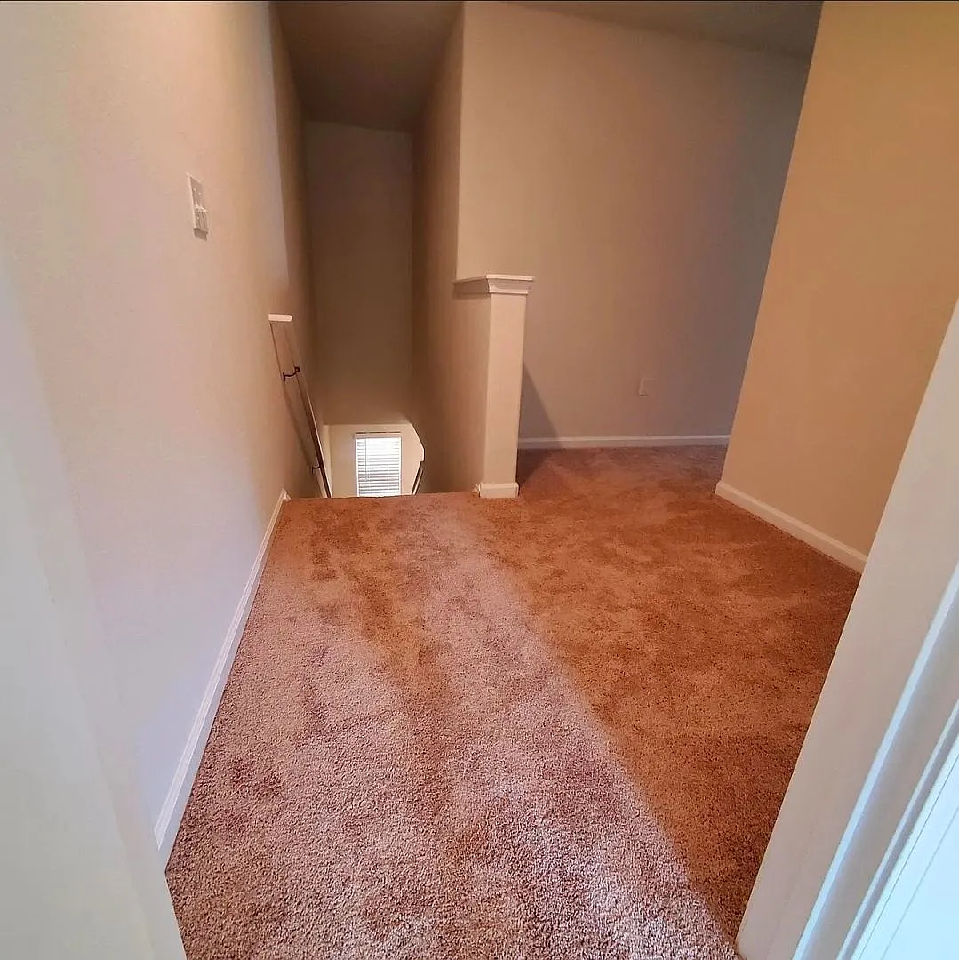 Room in 4 Bedroom Home at Creedmore Hills Dr — Photo 4