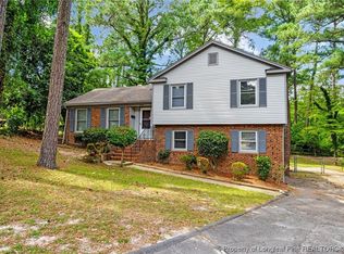 452 Clover Hill Pl, Fayetteville, NC 28311