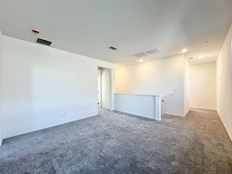 1606 Rock Kestrel St — Photo 10