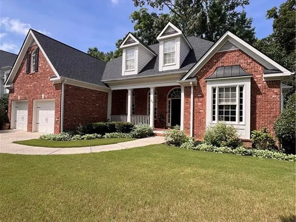 3240 Creek Trce W, Powder Springs, GA 30127