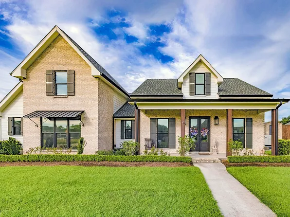 174 Bayou Lafourche Dr, Thibodaux, LA 70301