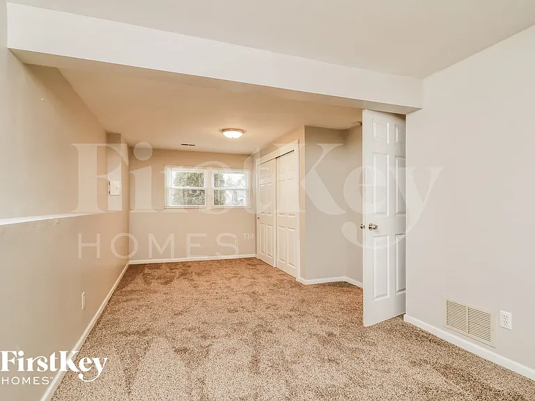 1831 Florine Ct — Photo 9