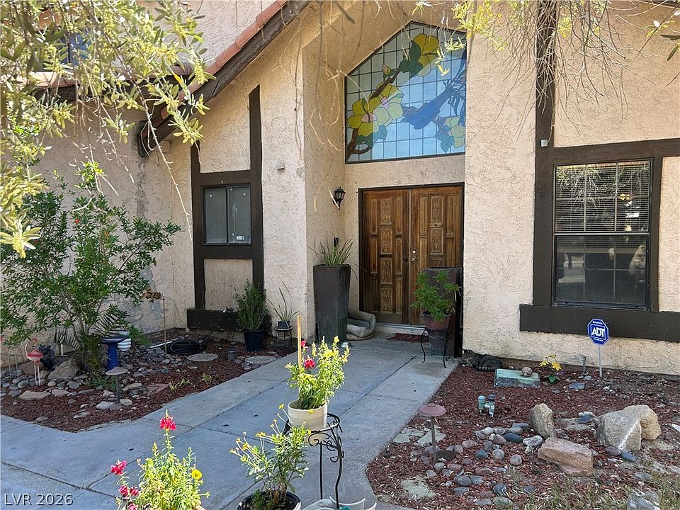 1st image of 5805 Paseo Montana