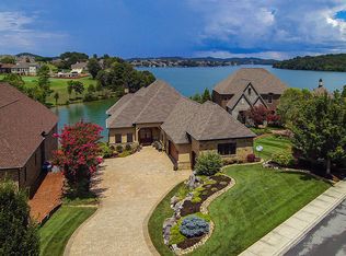 315 Goldcrest Dr, Vonore, TN 37885