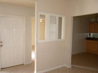 1094 Manor Dr, Palm Springs, FL 33461