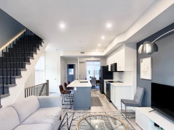 2 Willow St #10, Brant, ON N3L 0K7