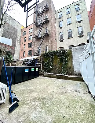 Rented by Mirador Real Estate | media 6