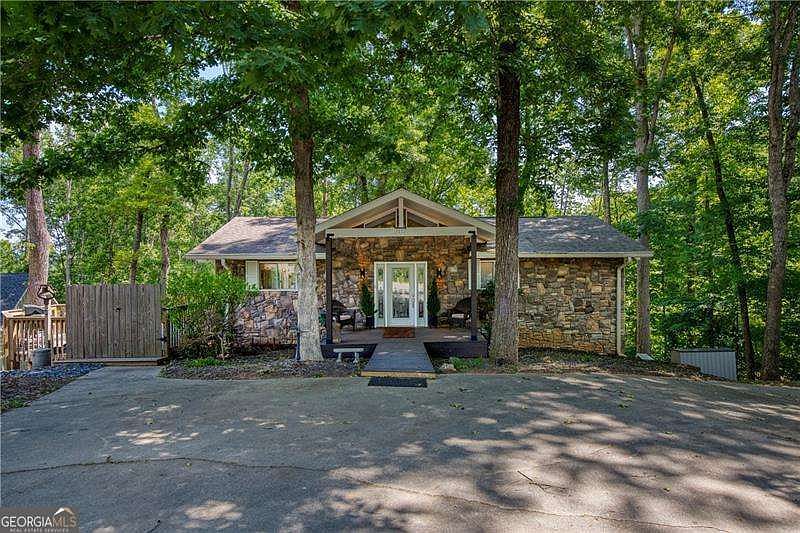 1st image of 3112 Lake Ranch Dr