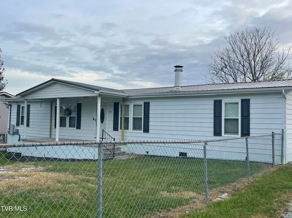 312 McFarland Dr, Kingsport, TN 37664