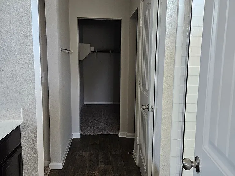 110 Marimoor Dr — Photo 11