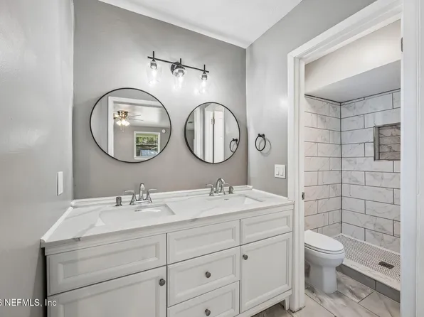 1532 LEESTAN Court, Orange Park, FL 32073