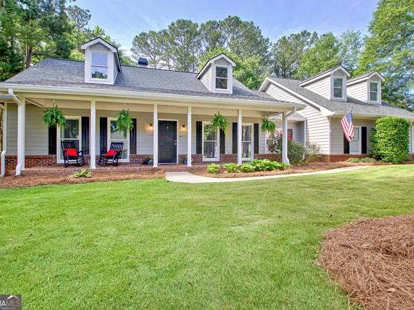 105 Northcrest Dr, Newnan, GA 30265