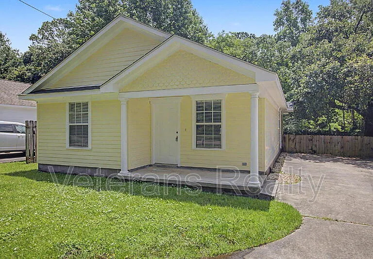 11122 Gorenflo Rd — Photo 2