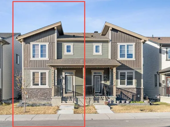 223 S Carrington Cir NW, Calgary, AB T3P 0Y4