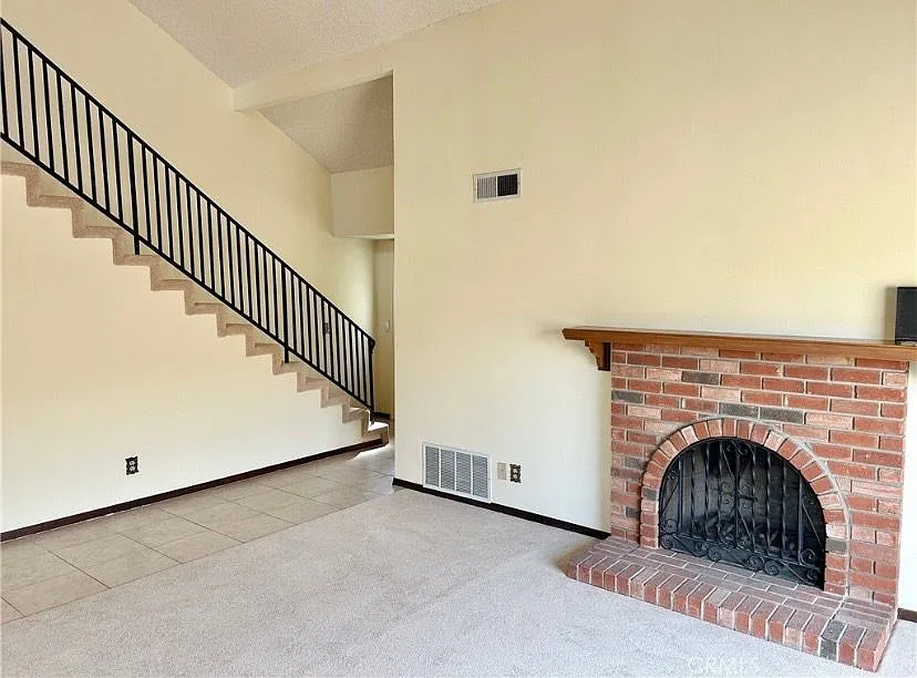 439 Tupelo Ct