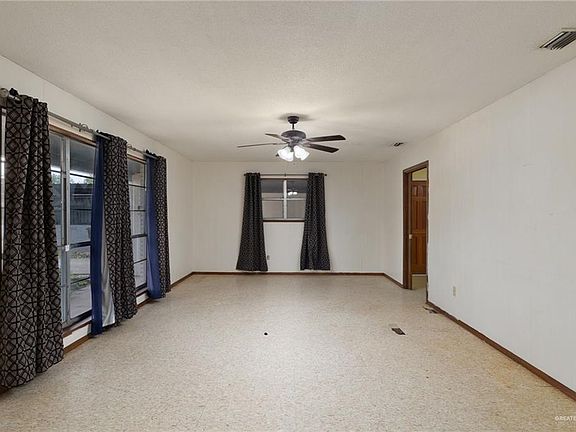 2nd image of 1100 S 2nd Ave