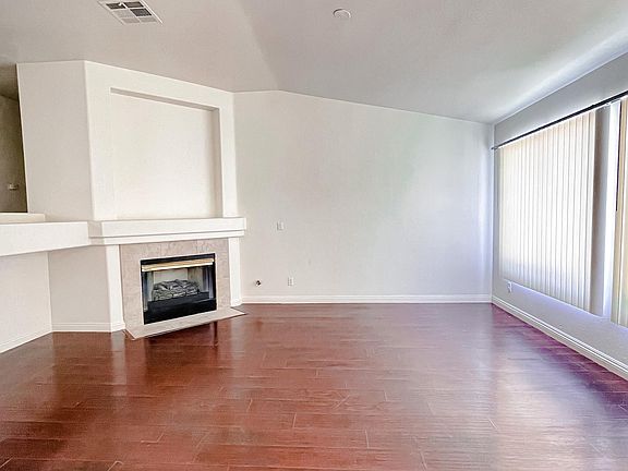 4th image of 8111 Yellow Daisy Ave