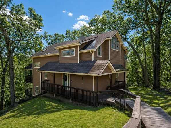 38 Lookout Trce, Galena, IL 61036
